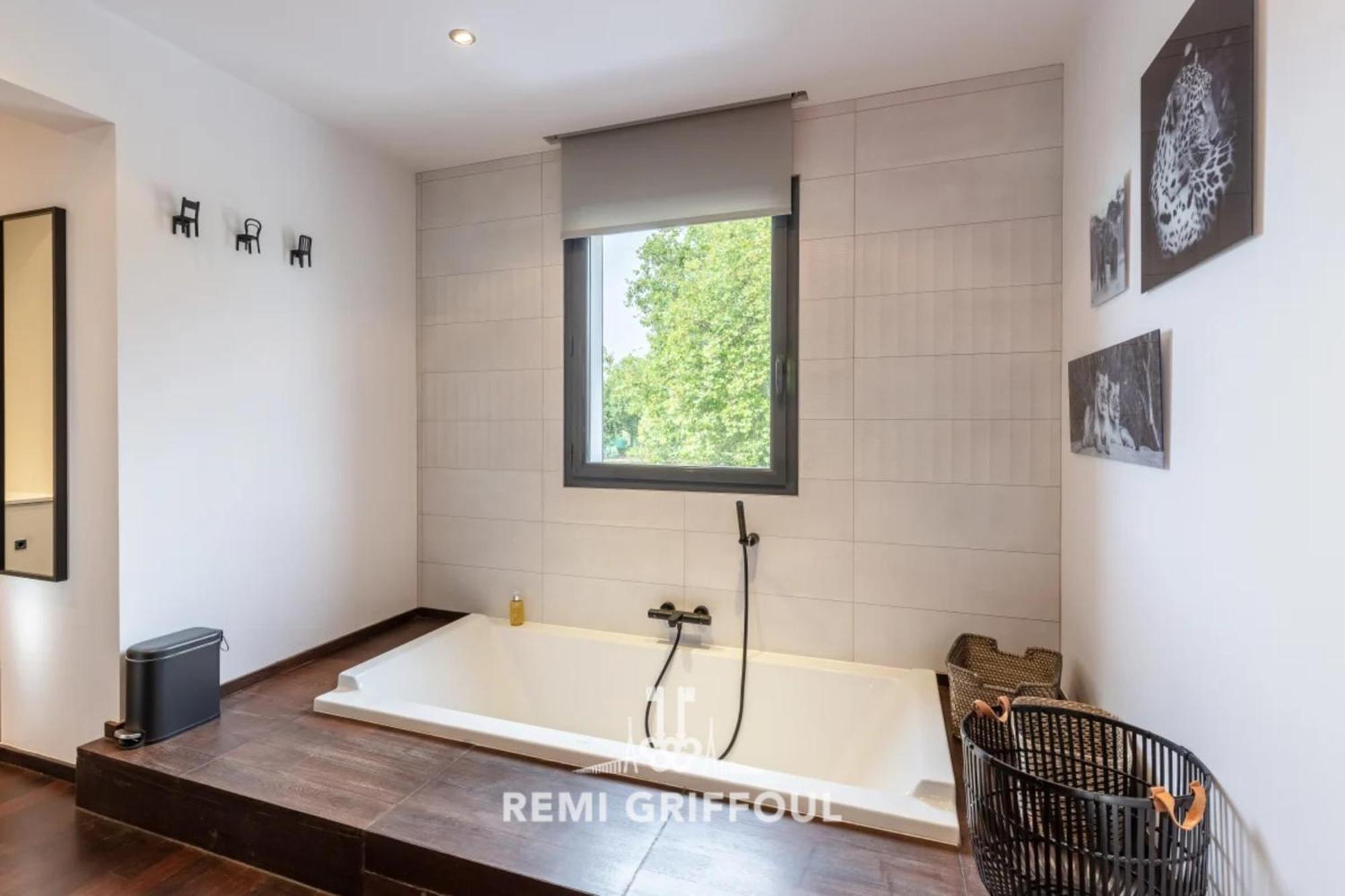 The Cosmopolitan Architect Design Home With Rooftop Jacuzzi 8 Guests オンフルール エクステリア 写真