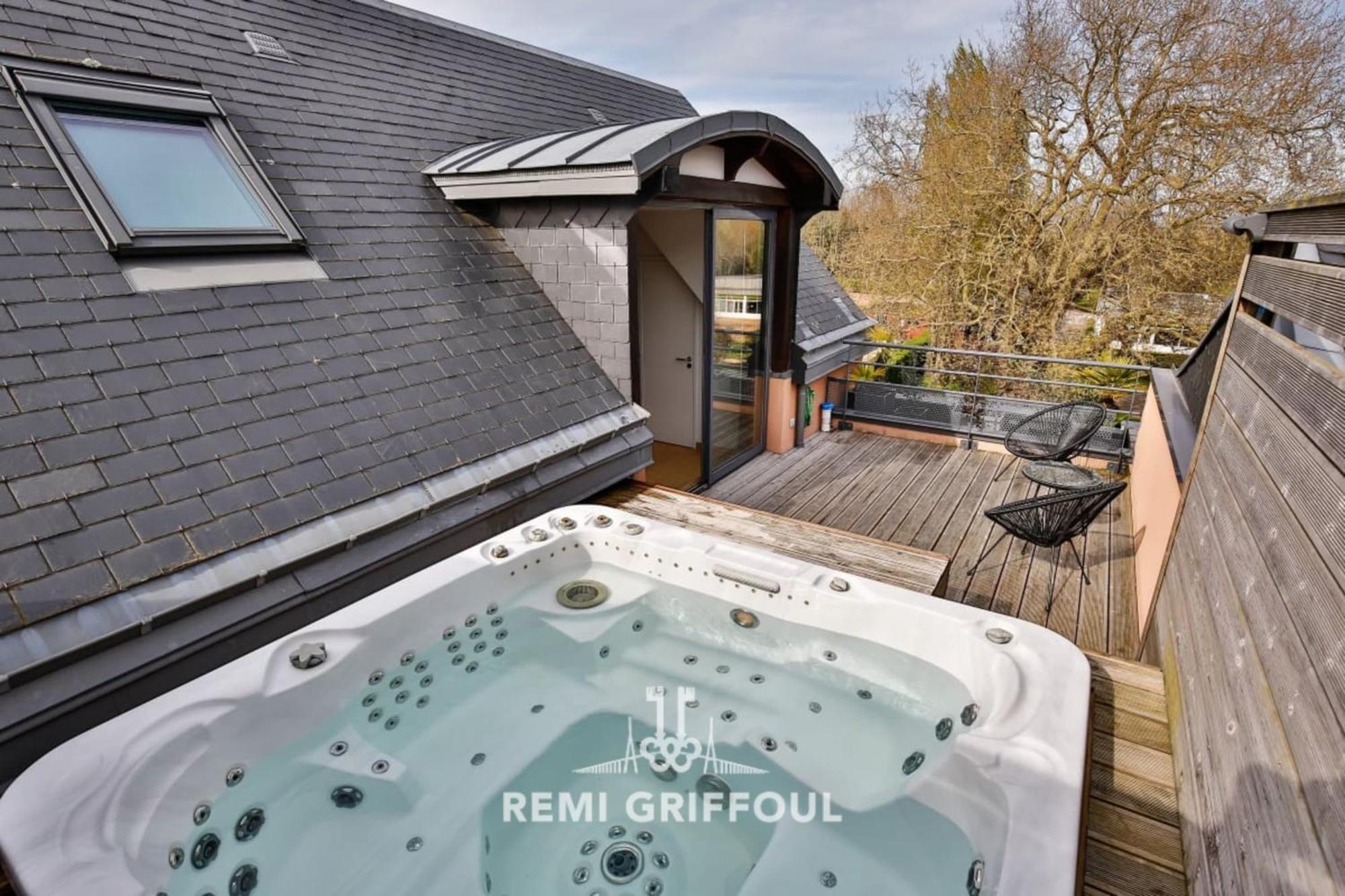 The Cosmopolitan Architect Design Home With Rooftop Jacuzzi 8 Guests オンフルール エクステリア 写真