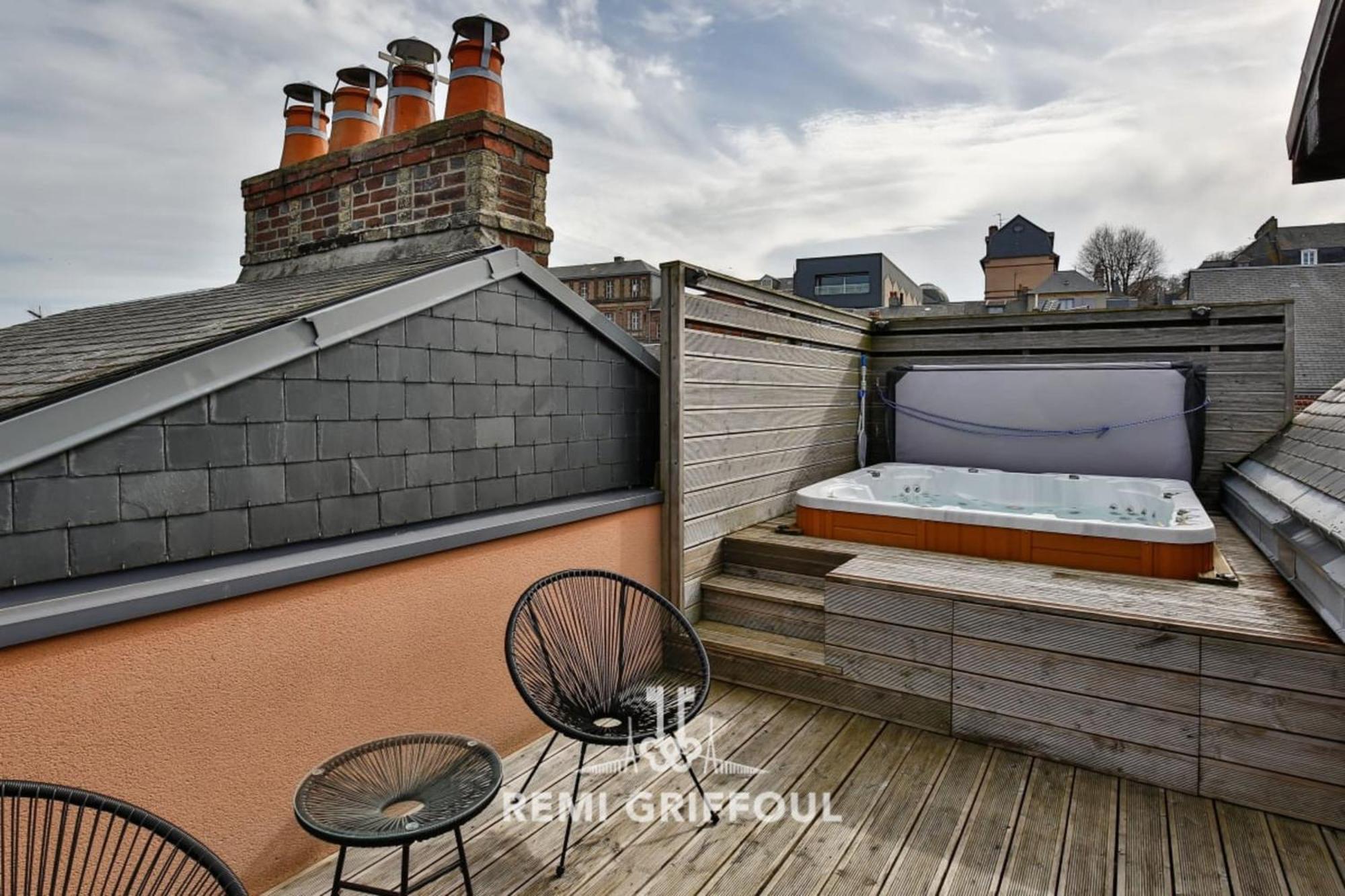 The Cosmopolitan Architect Design Home With Rooftop Jacuzzi 8 Guests オンフルール エクステリア 写真